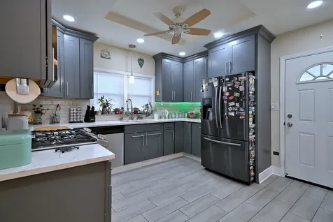 7201 South Wood Street Chicago IL 60636