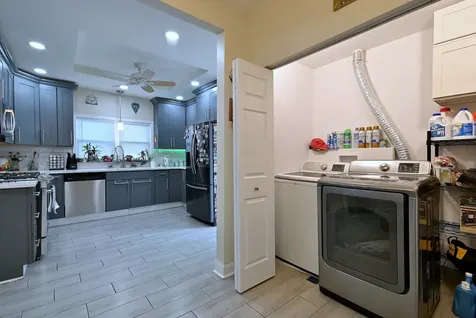 7201 South Wood Street Chicago IL 60636