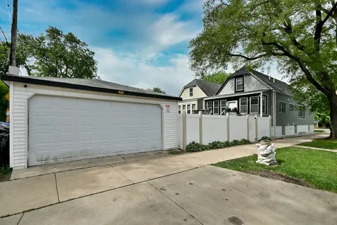 7201 South Wood Street Chicago IL 60636