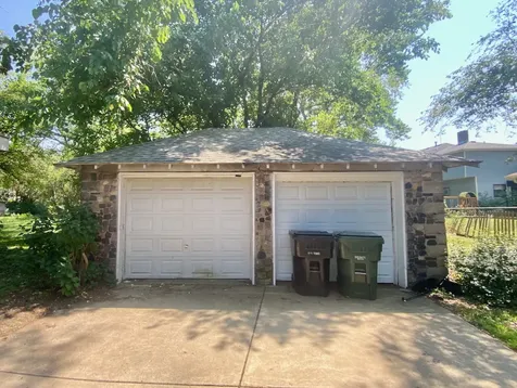 685 East 142nd Street Dolton IL 60419