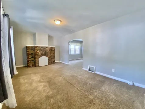 685 East 142nd Street Dolton IL 60419