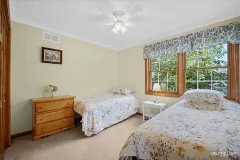 39W664 Terney Lane Geneva IL 60134