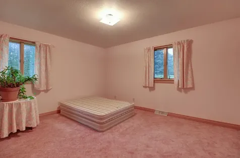 2205 Meadows Drive Sterling IL 61081