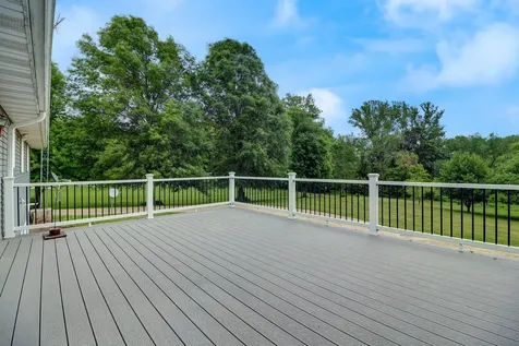 2205 Meadows Drive Sterling IL 61081