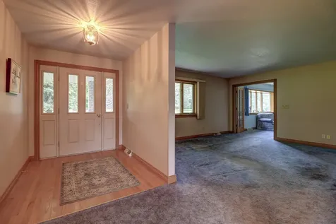 2205 Meadows Drive Sterling IL 61081