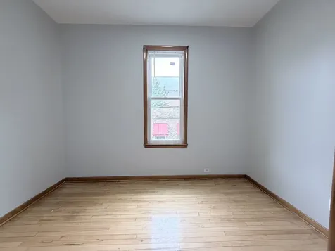1633 West 38th Street Chicago IL 60609