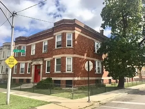 916 West 68th Street W Chicago IL 60621