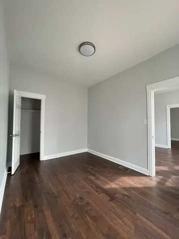 916 West 68th Street W Chicago IL 60621