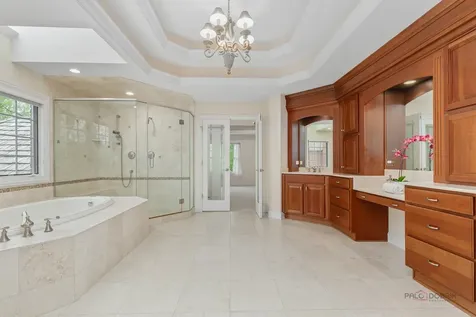 14805 Creekside Path Libertyville IL 60048