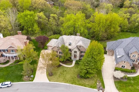 14805 Creekside Path Libertyville IL 60048