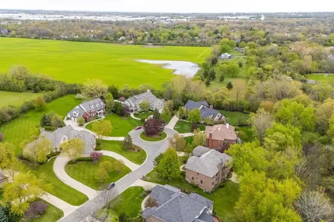 14805 Creekside Path Libertyville IL 60048