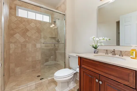 14805 Creekside Path Libertyville IL 60048
