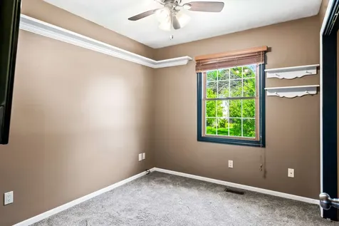 2102 Pacific Avenue Bloomington IL 61701