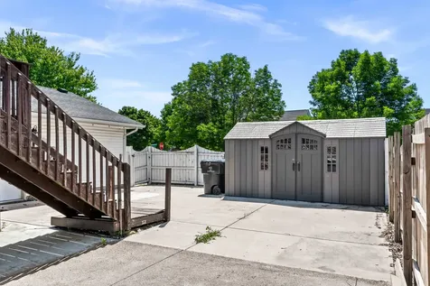 2102 Pacific Avenue Bloomington IL 61701