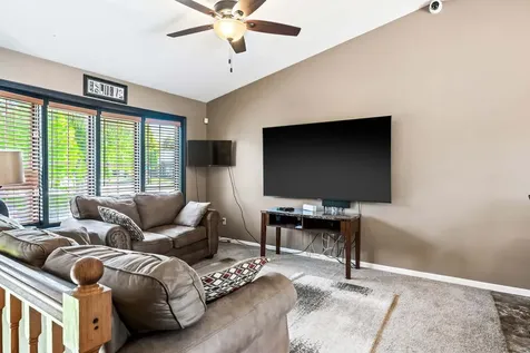 2102 Pacific Avenue Bloomington IL 61701