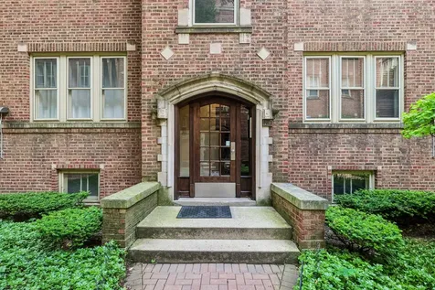 219 North Oak Park Avenue Oak Park IL 60302