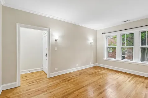 219 North Oak Park Avenue Oak Park IL 60302