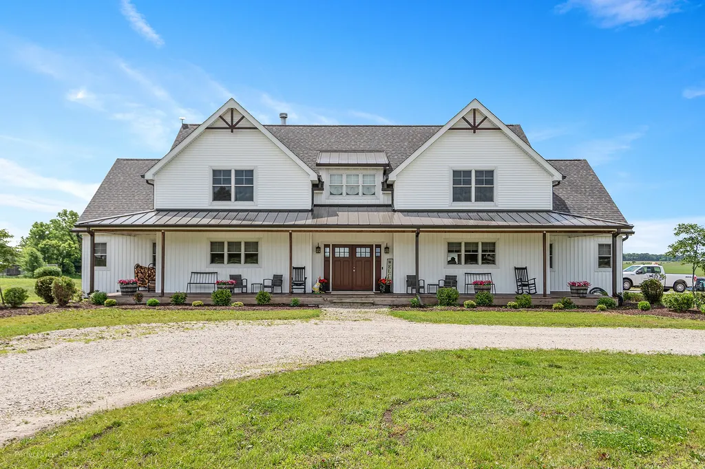 4457 East Minooka Road Minooka IL 60447