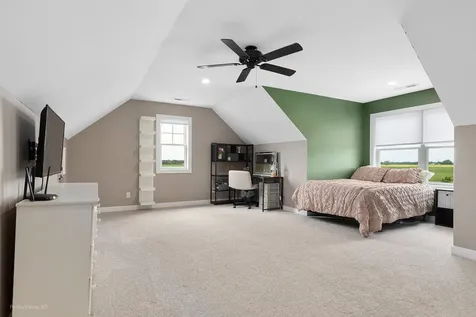 4457 East Minooka Road Minooka IL 60447