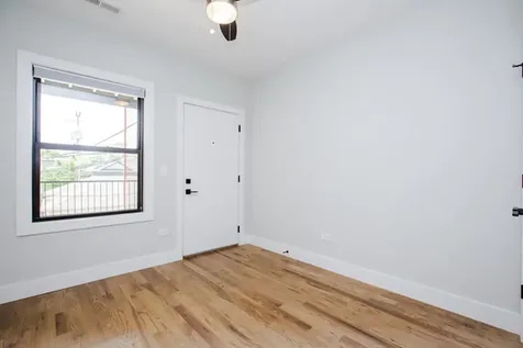 1809 West Division Street Chicago IL 60622