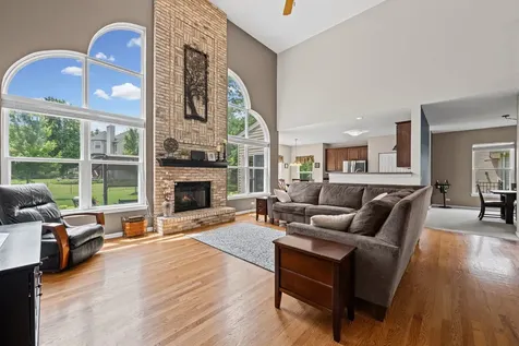 1161 Sedgewood Trail Algonquin IL 60102