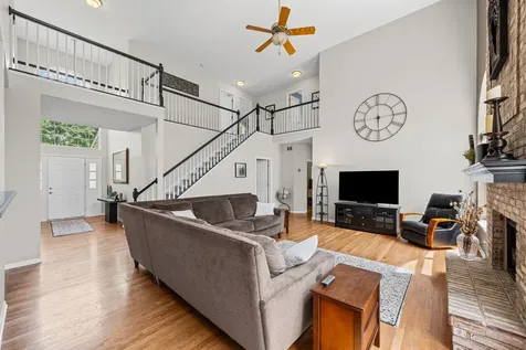 1161 Sedgewood Trail Algonquin IL 60102