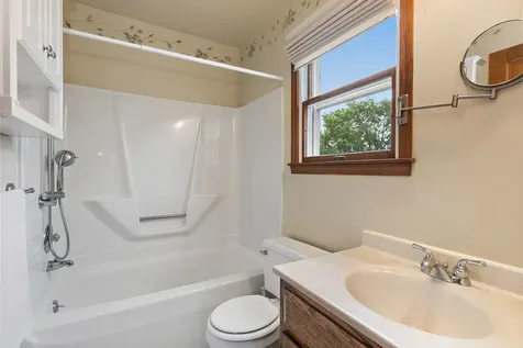 23086 Glidden Road Dekalb IL 60115