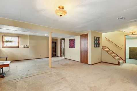 23086 Glidden Road Dekalb IL 60115