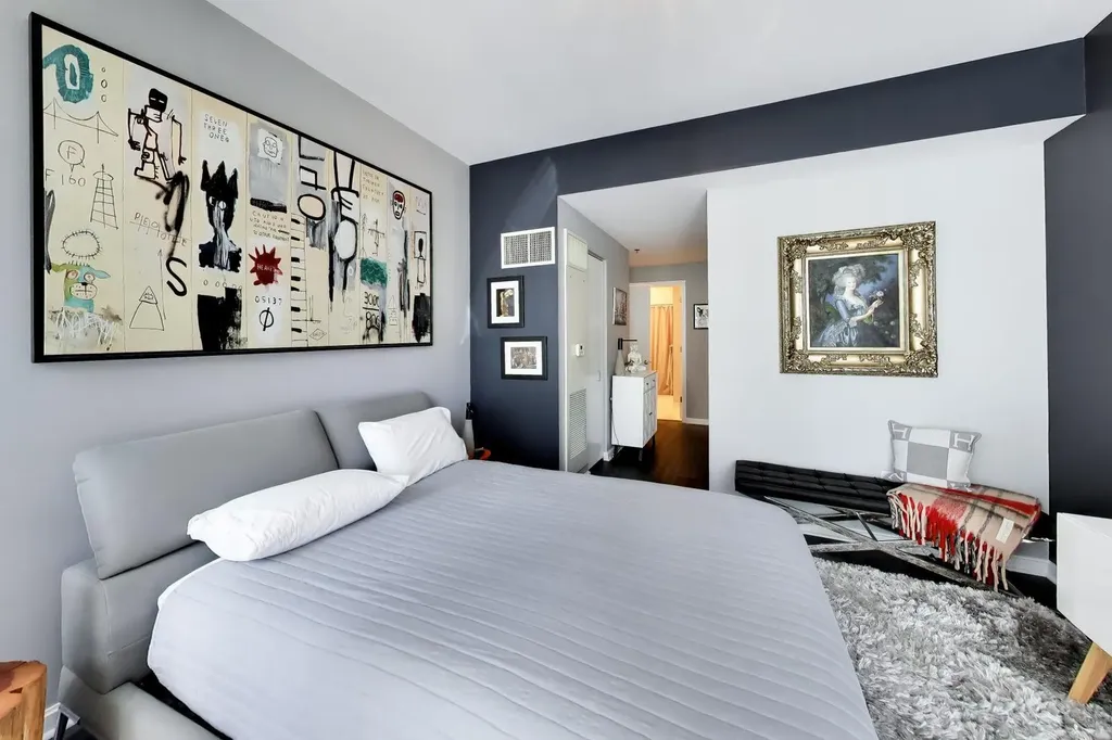 160 East Illinois Street Chicago IL 60611