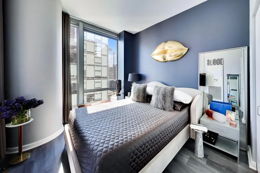 160 East Illinois Street Chicago IL 60611