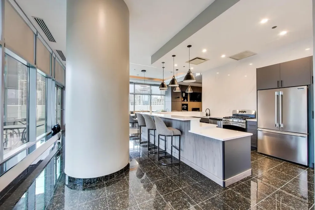 160 East Illinois Street Chicago IL 60611