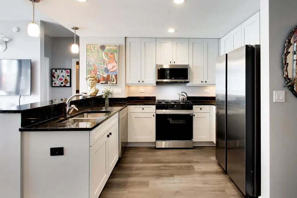 160 East Illinois Street Chicago IL 60611
