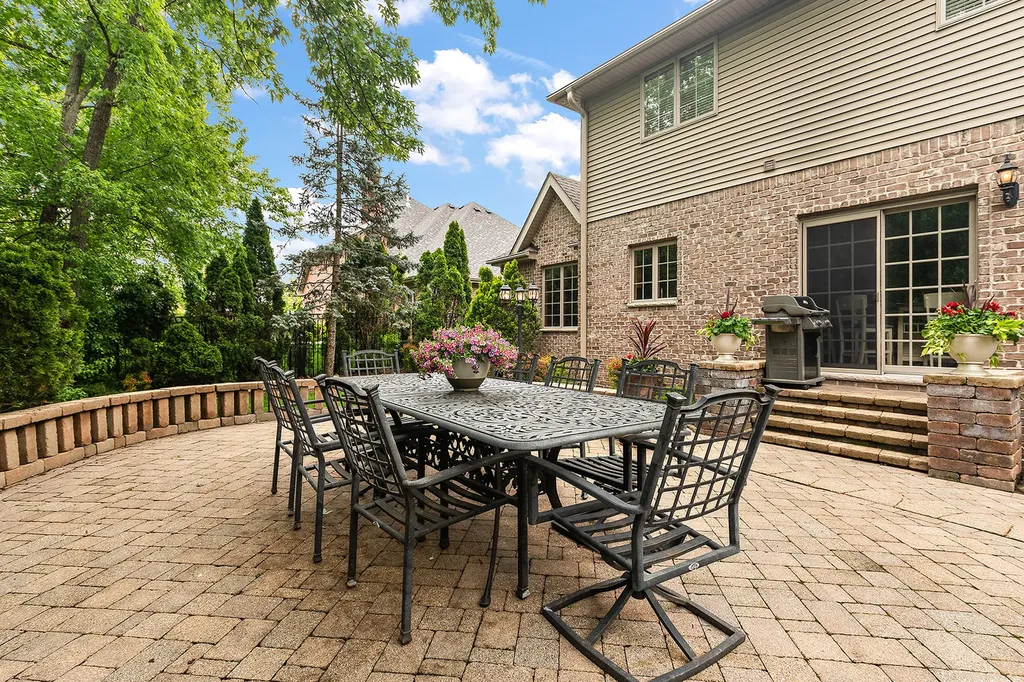 209 Linden Oaks Lane New Lenox IL 60451