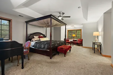 209 Linden Oaks Lane New Lenox IL 60451