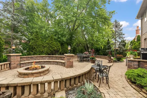 209 Linden Oaks Lane New Lenox IL 60451