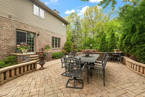 209 Linden Oaks Lane New Lenox IL 60451