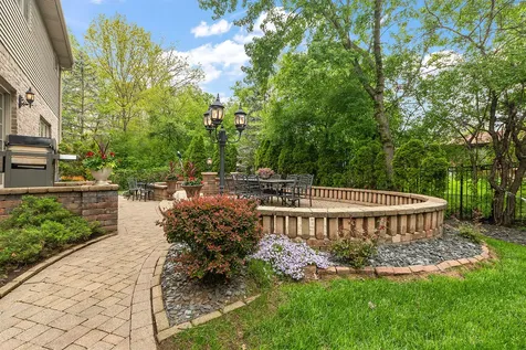 209 Linden Oaks Lane New Lenox IL 60451