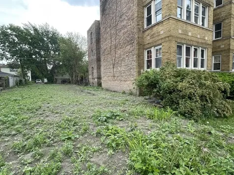 11343 South Forest Avenue Chicago IL 60628