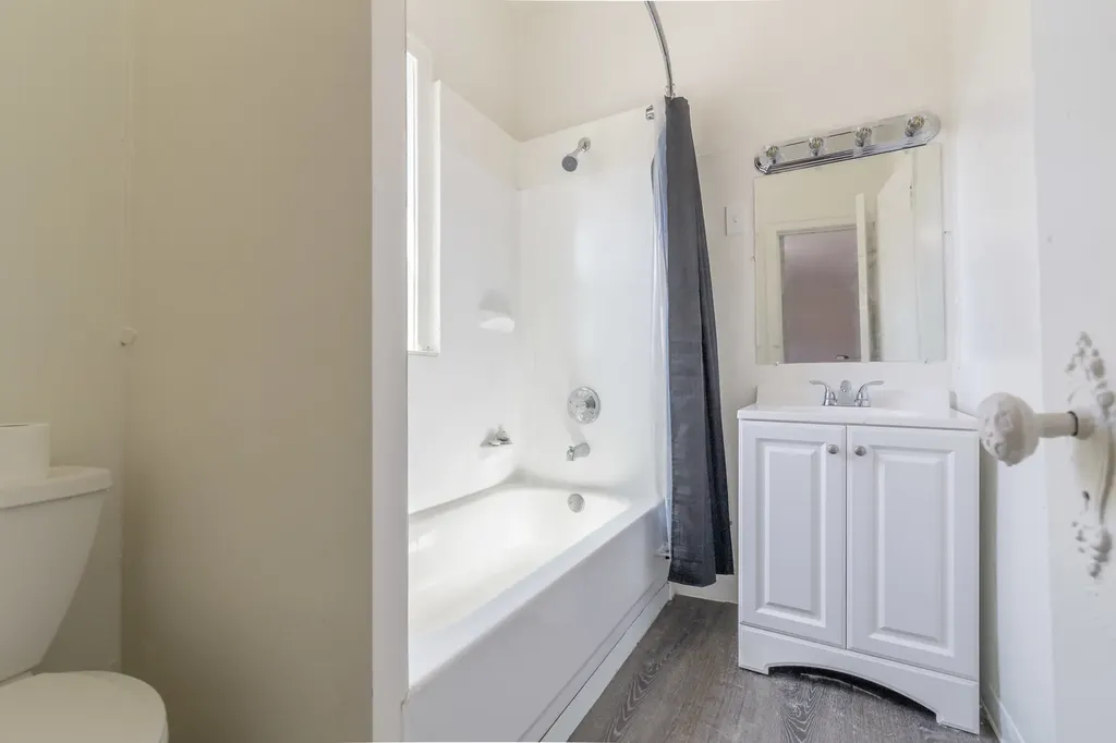 4754 North Lincoln Avenue Chicago IL 60625