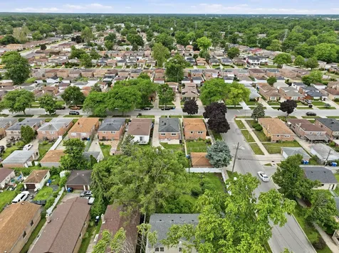 1056 West 107th Place Chicago IL 60643