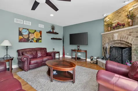 13026 Klappa Drive Lemont IL 60439
