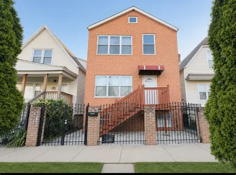 4024 South Artesian Avenue Chicago IL 60632