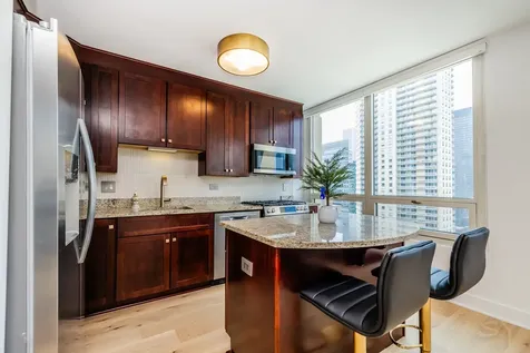 33 West Ontario Street Chicago IL 60654