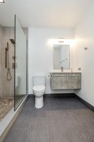 33 West Ontario Street Chicago IL 60654