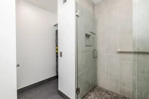 33 West Ontario Street Chicago IL 60654