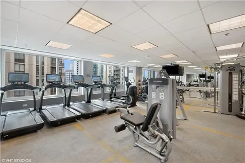33 West Ontario Street Chicago IL 60654