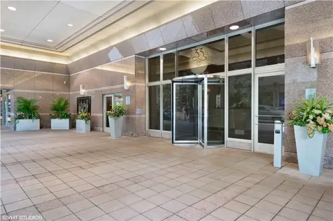 33 West Ontario Street Chicago IL 60654