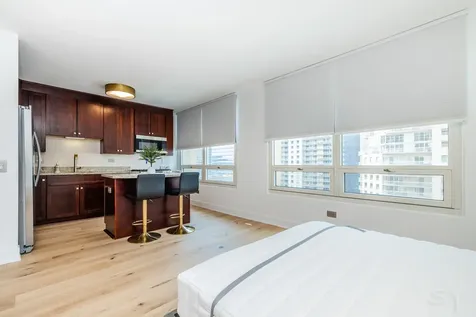 33 West Ontario Street Chicago IL 60654