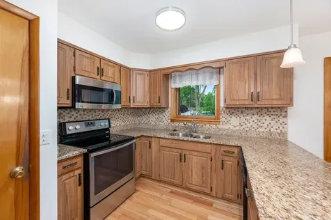 19 West Adams Street Villa Park IL 60181