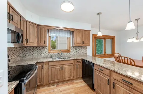 19 West Adams Street Villa Park IL 60181